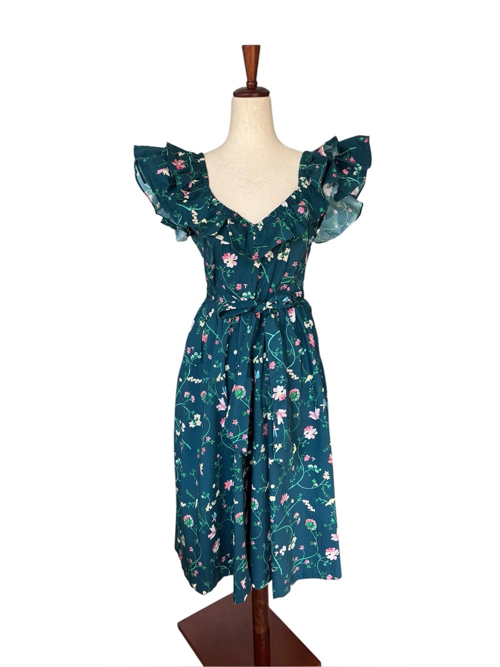 Hill House Ava Dress in Moody Floral Size M